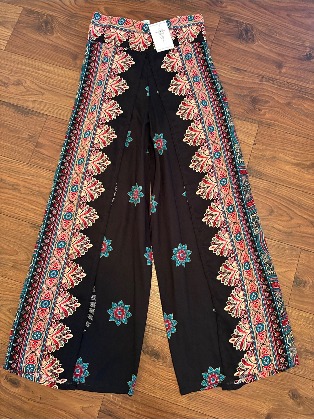 BNWT Camaroha Sutra  Bohemian Wide-Leg Pants - Black with Teal & Coral Floral